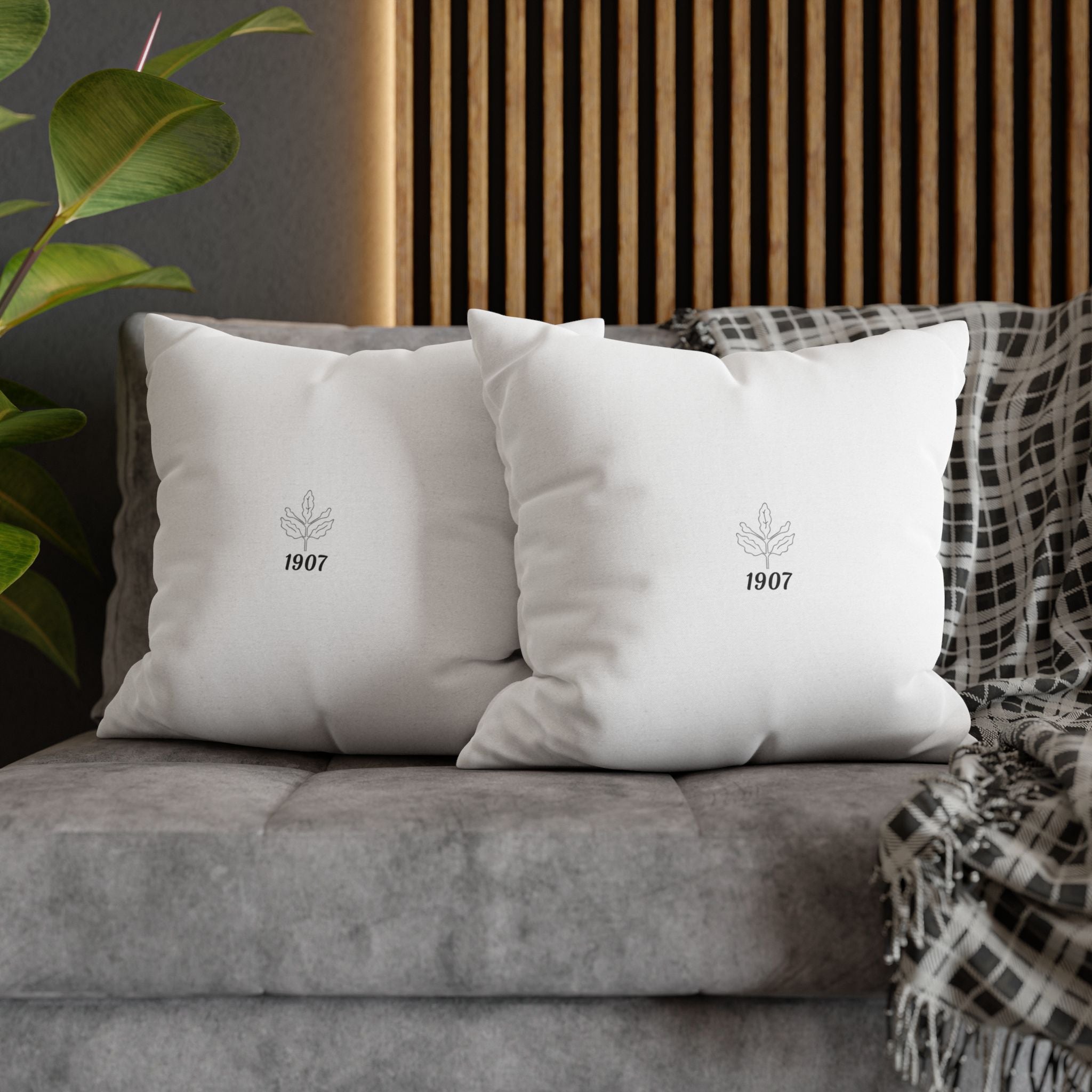 1907 - Aesthetic Modern Decorative Pillow