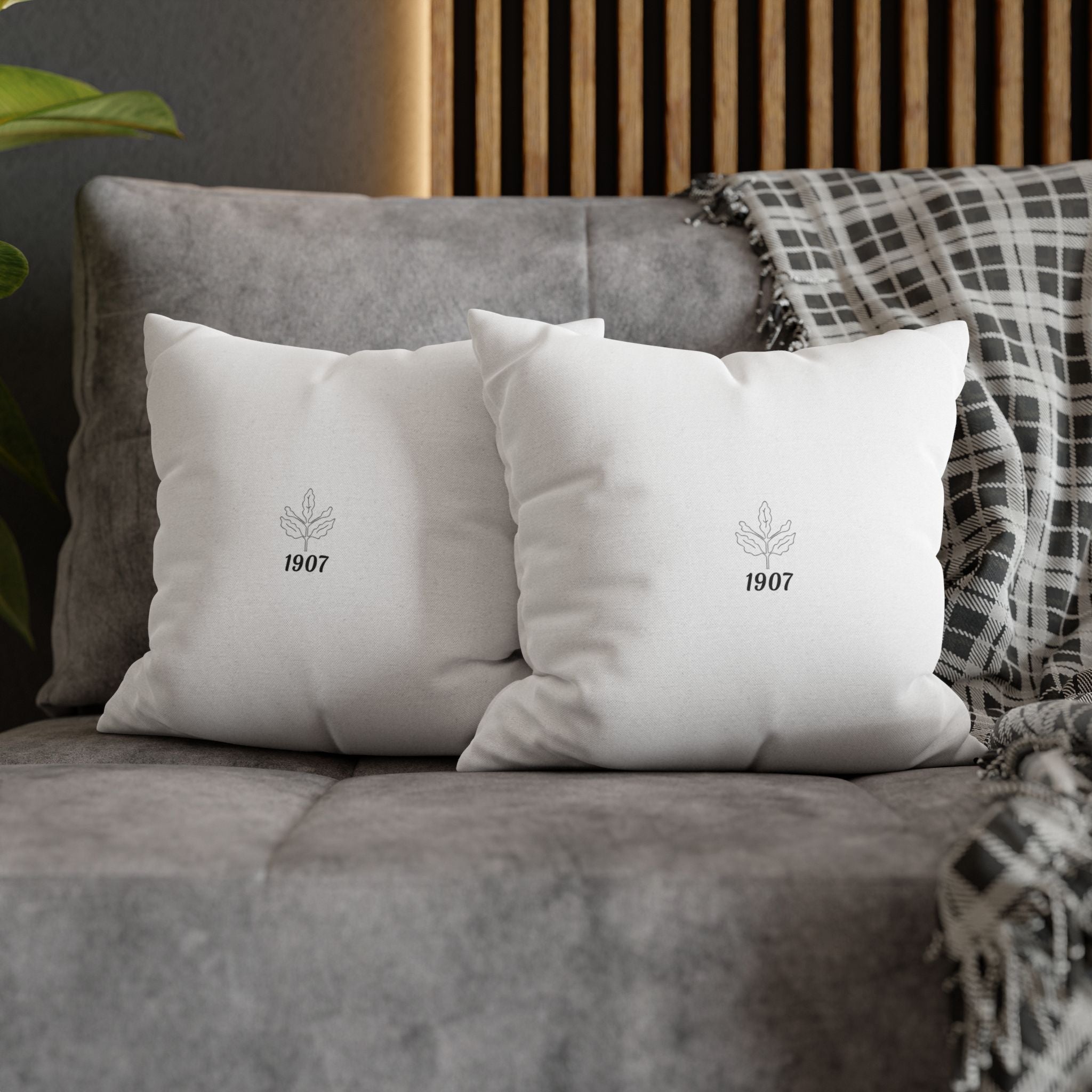 1907 - Aesthetic Modern Decorative Pillow