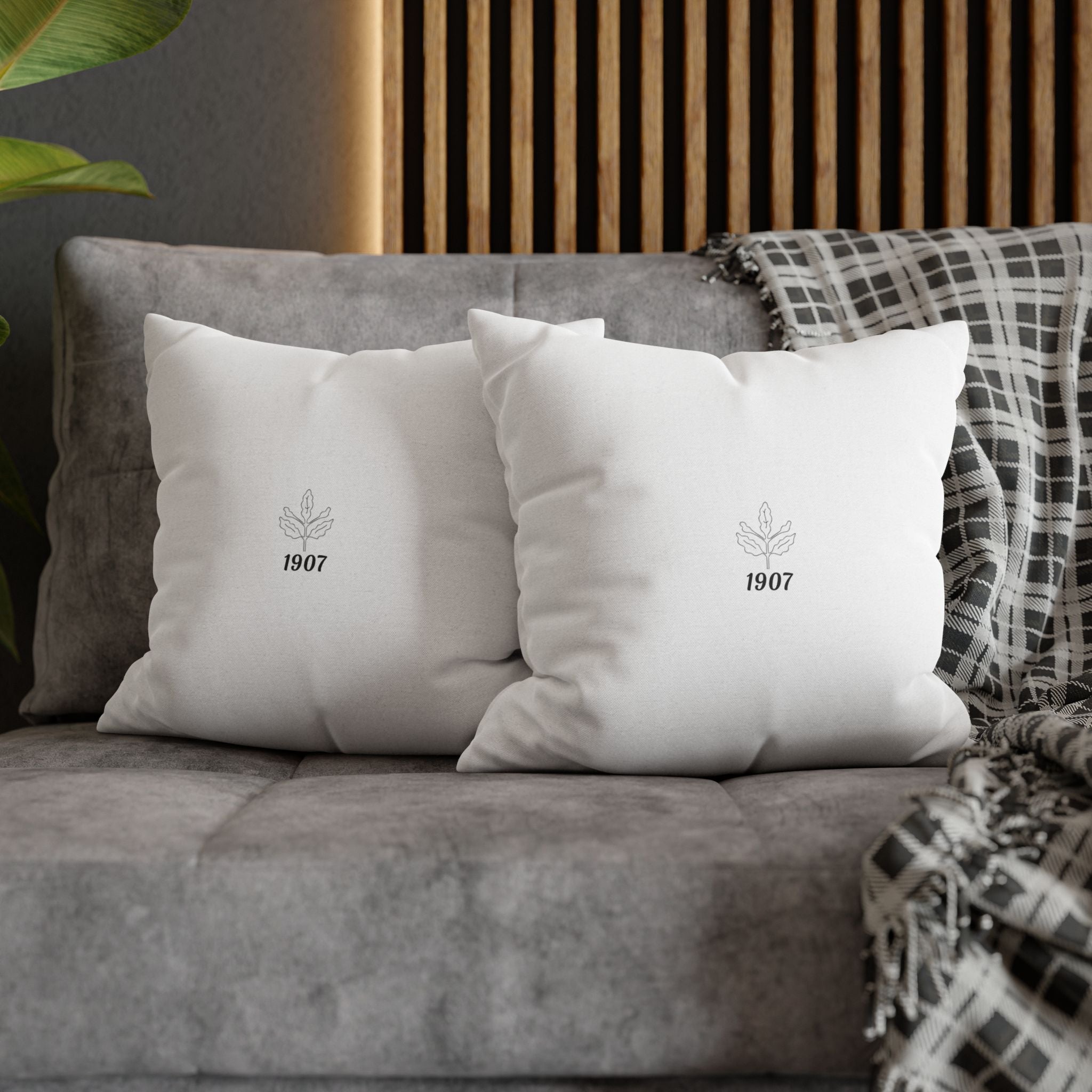 1907 - Aesthetic Modern Decorative Pillow